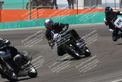 media/Apr-20-2025-AHRMA (Sun) [[393a79c373]]/Race/Group 5/Turn 4b/